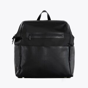 BEIS The Backpack Diaper Bag In Black